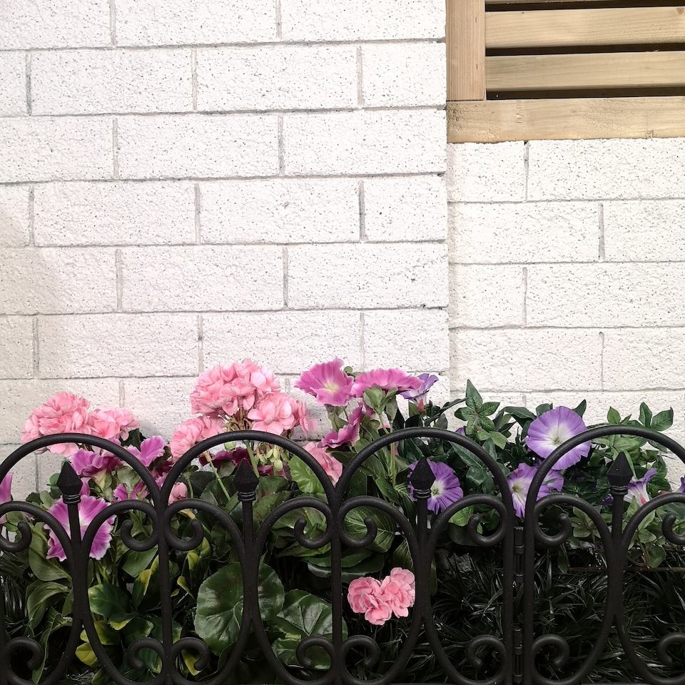 image 1 of 6 x 23cm 4 Piece Black Ornate Garden Border Fence Edging