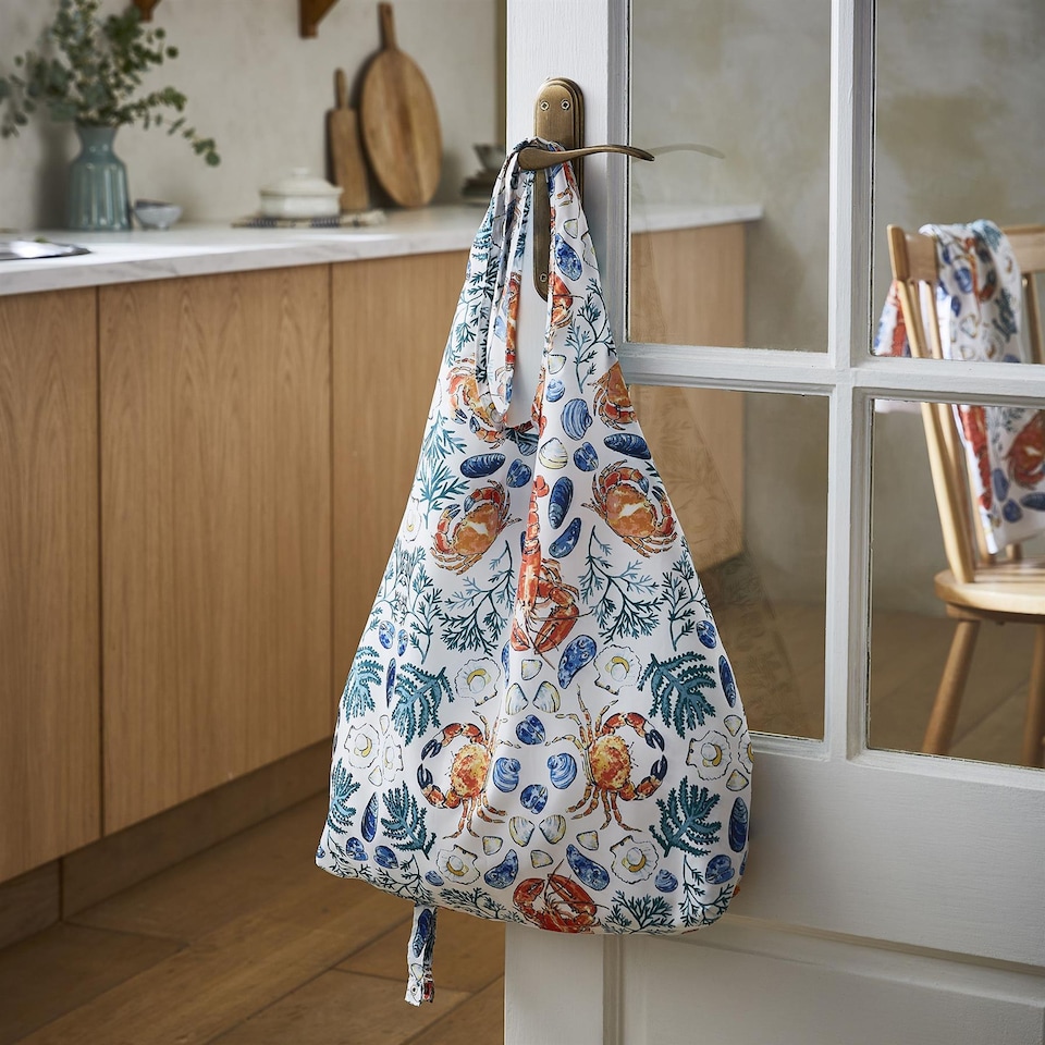image 1 of Ulster Weavers Shellfish Packable Bag Green