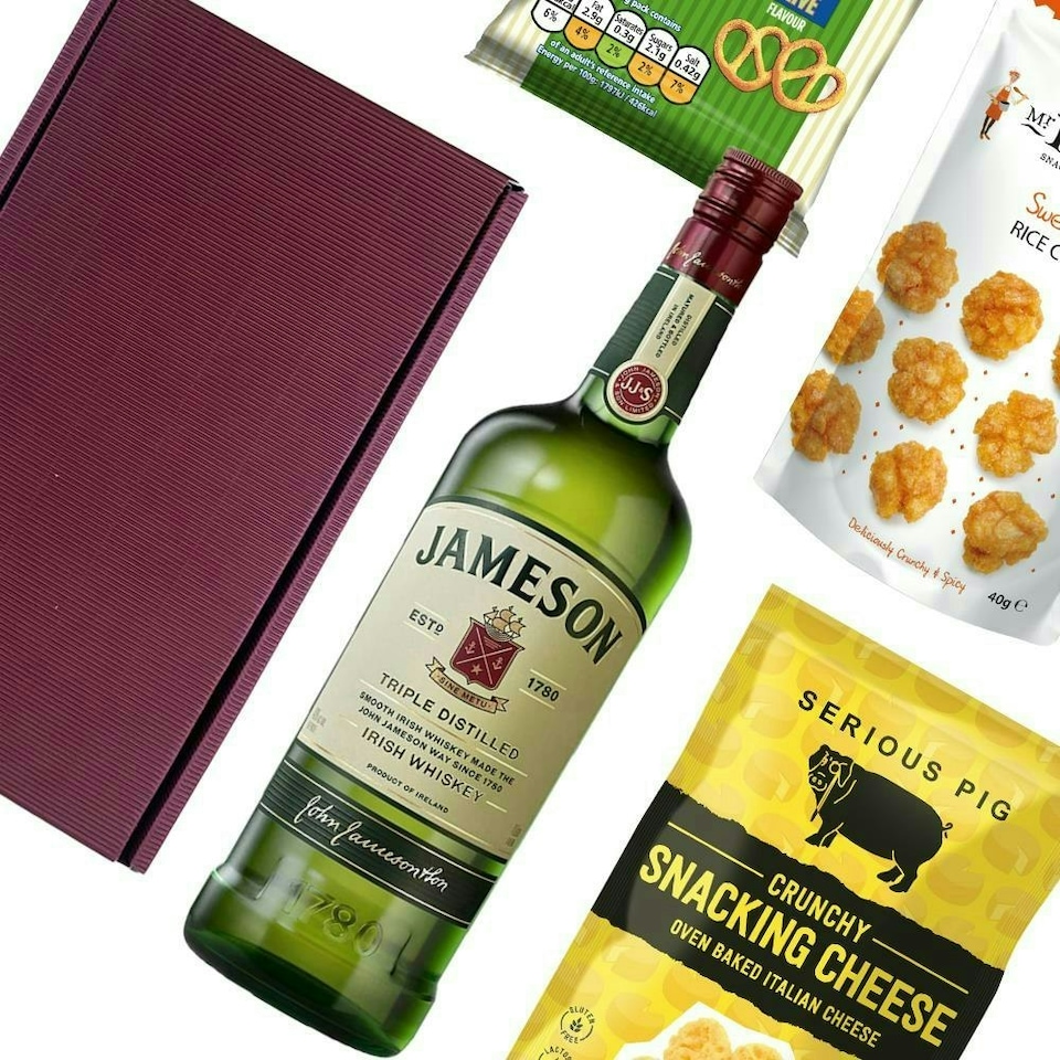 image 1 of Bushmills Original Whiskey Nibbles Hamper 70cl 40% abv