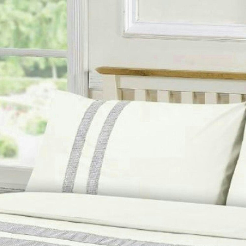 image 1 of Lace Dia Duvet Cover Set - Super King - Cream