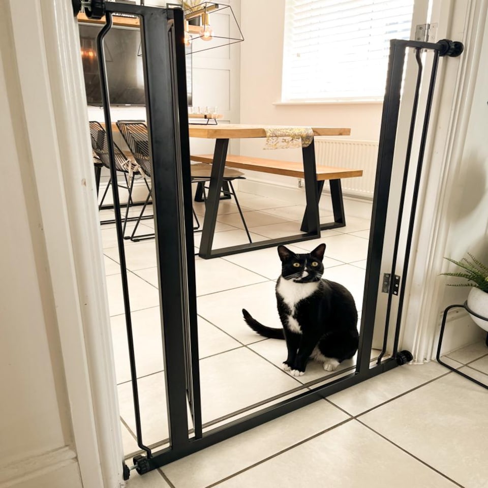 image 1 of Bettacare Child and Pet Gate Narrow, 68.5cm - 75cm, Matt Black, Extra Tall Gate 104cm in Height, Narrow Pressure Fit Stair Gate