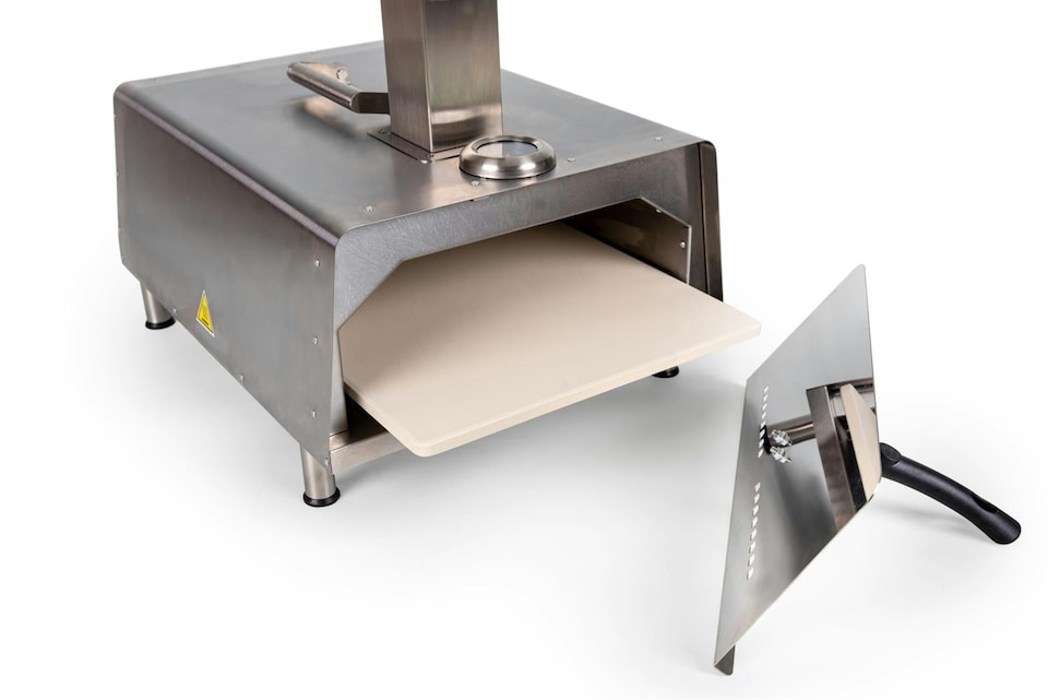image 1 of Charcoal Pizza Oven Grill