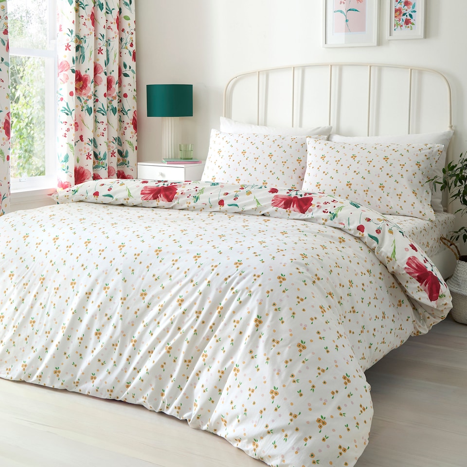 image 1 of D & D Abstract Poppy Duvet Cover Set Red