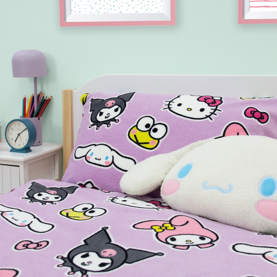 image 1 of Hello Kitty Chill Single Fleece Duvet Cover