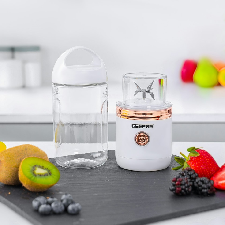 image 1 of GEEPAS 420ML Rechargeable Smoothie Maker