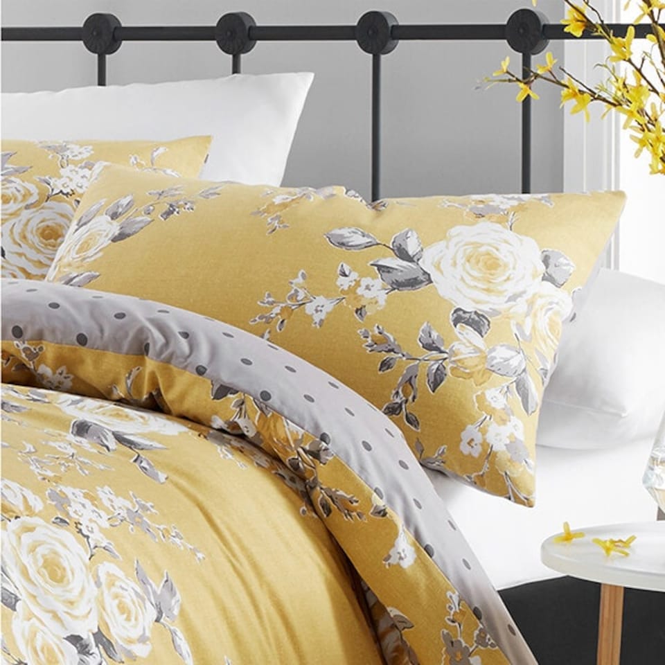 image 1 of Catherine Lansfield Canterbury King Duvet Set Ochre Yellow | King