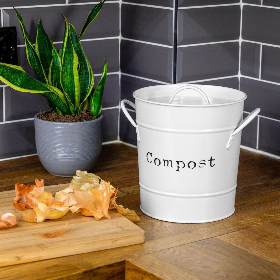 image 1 of Harbour Housewares Vintage Metal Kitchen Compost Bin - White | White | Matte White | One Size