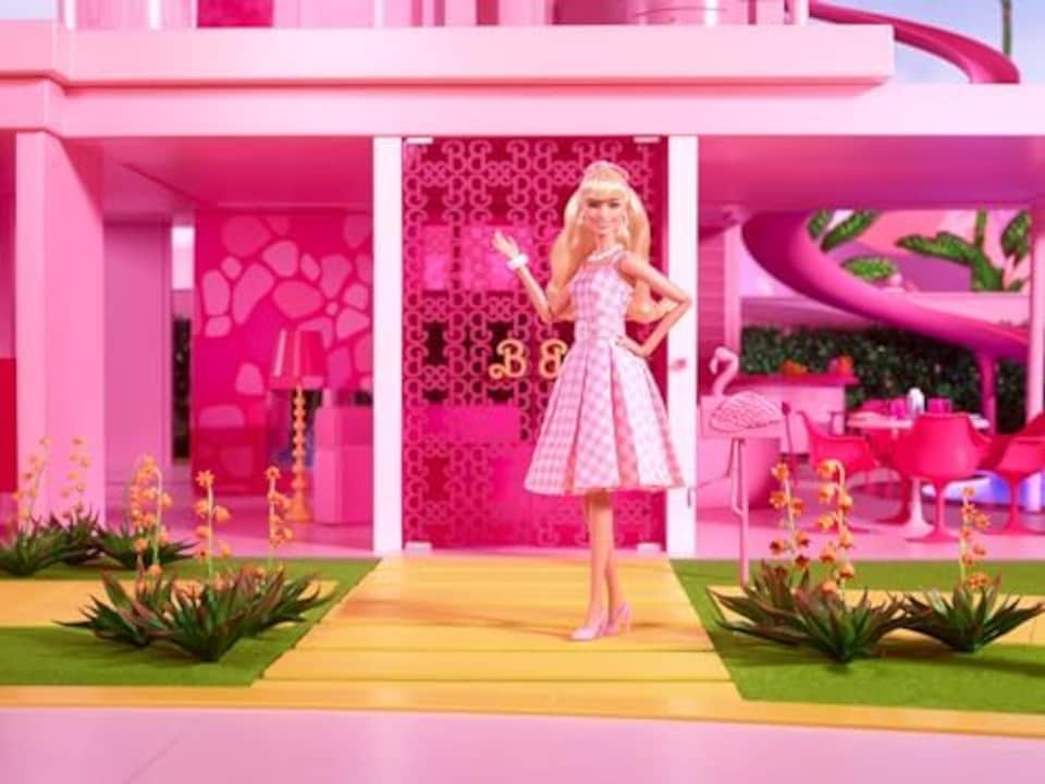 image 1 of Barbie The Movie Doll, Margot Robbie As Barbie In Gingham Dress W/ Daisy Chain