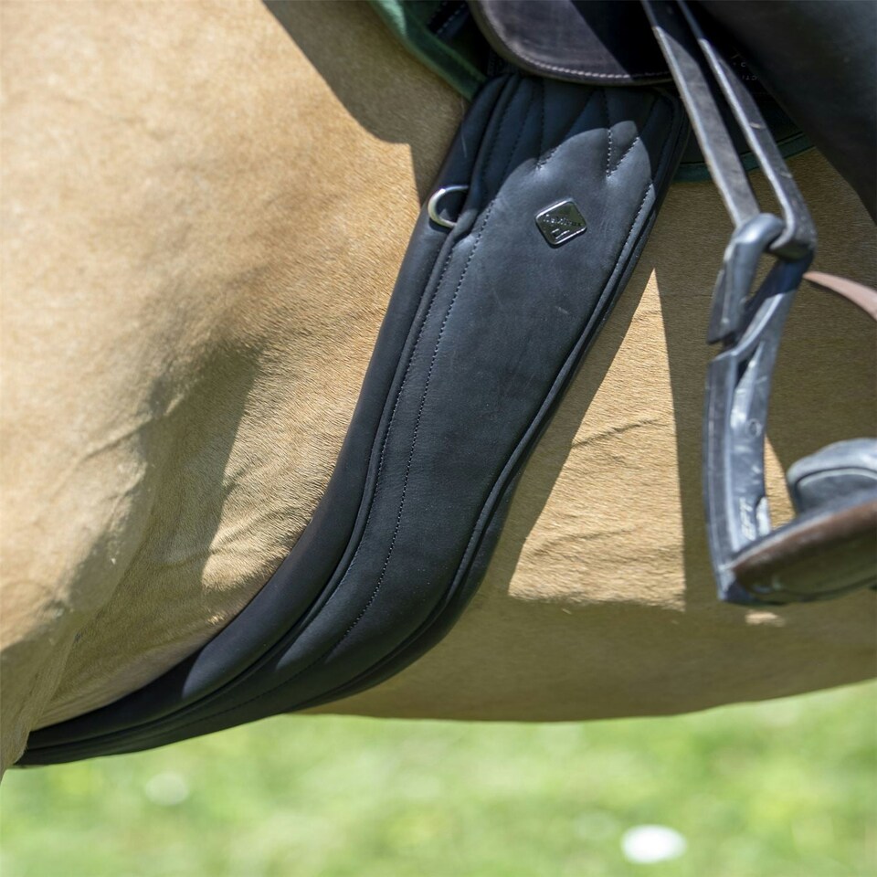 image 1 of LeMieux Gel-Tek Anatomic Jumping Girth Black | 120cm