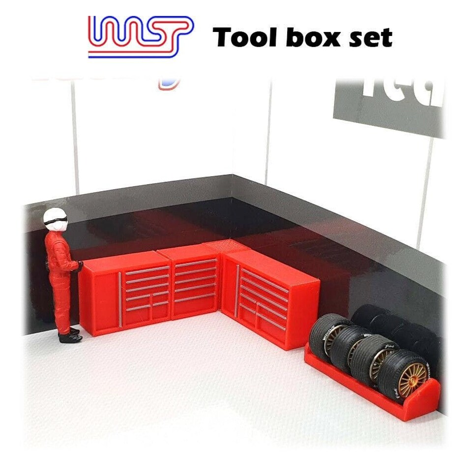 image 1 of Slot Car Garage Pit Scenery - Tool Set 5 Piece Red 1:32 Scale