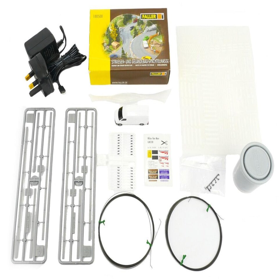 image 1 of Gaugemaster Highways White Van Man Car System Starter Set