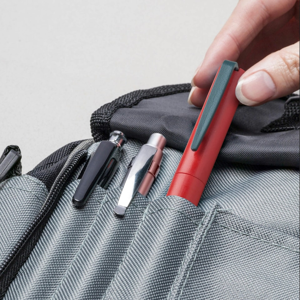 image 1 of Kilo Handy Pen to Pocket Scissors