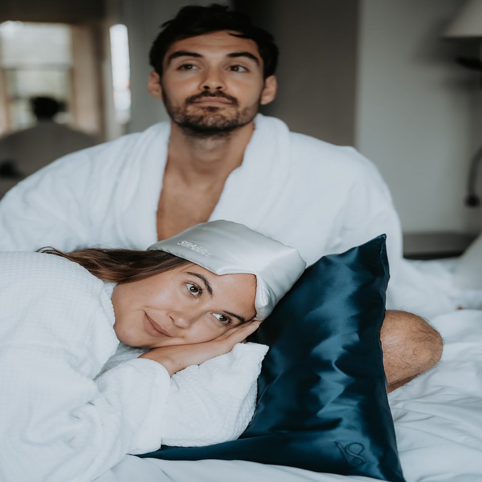 image 1 of Silk Addict 100% Mulberry Silk Pillowcase – Navy | Blue | Standard | 1