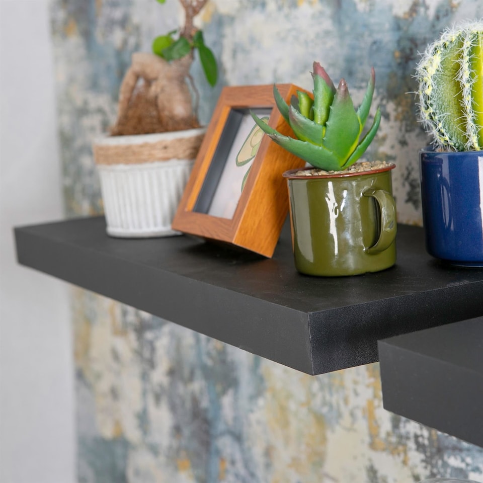 image 1 of Harbour Housewares Modern Floating Wall Shelf - 60cm - Black