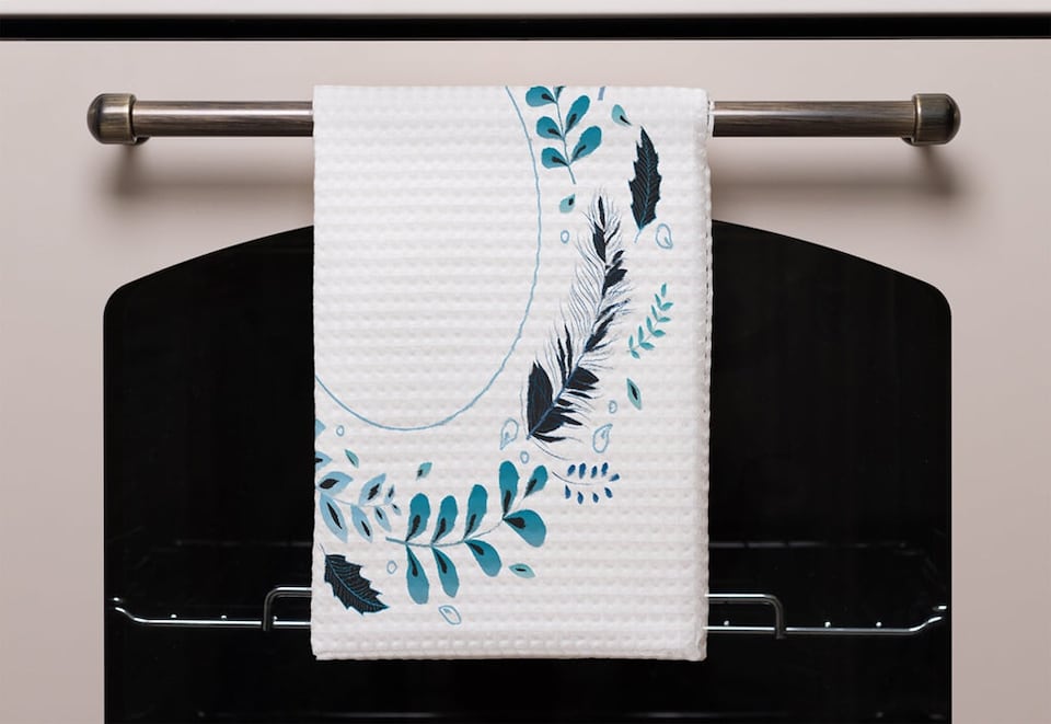image 1 of Blue Leaves Frame (Kitchen Towel)