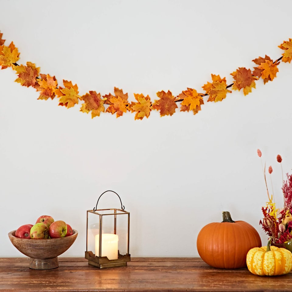 image 1 of Felt Autumn Leaves Garland