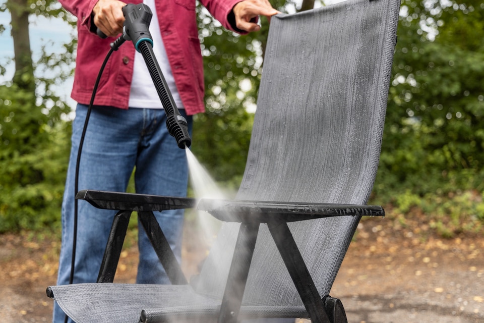 image 1 of OC 6-18 Premium Battery Set Mobile Cleaner