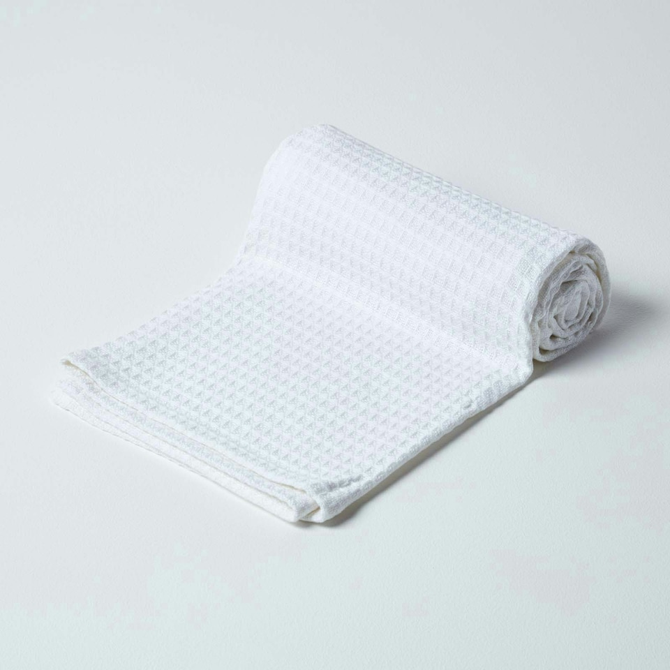 image 1 of Homescapes Organic Cotton Waffle Baby Blanket White - 90 x 112 cm | White