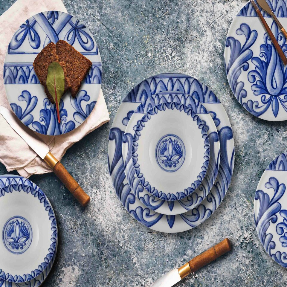 image 1 of Amalfi Collection 24-Piece Porcelain Dinner Set