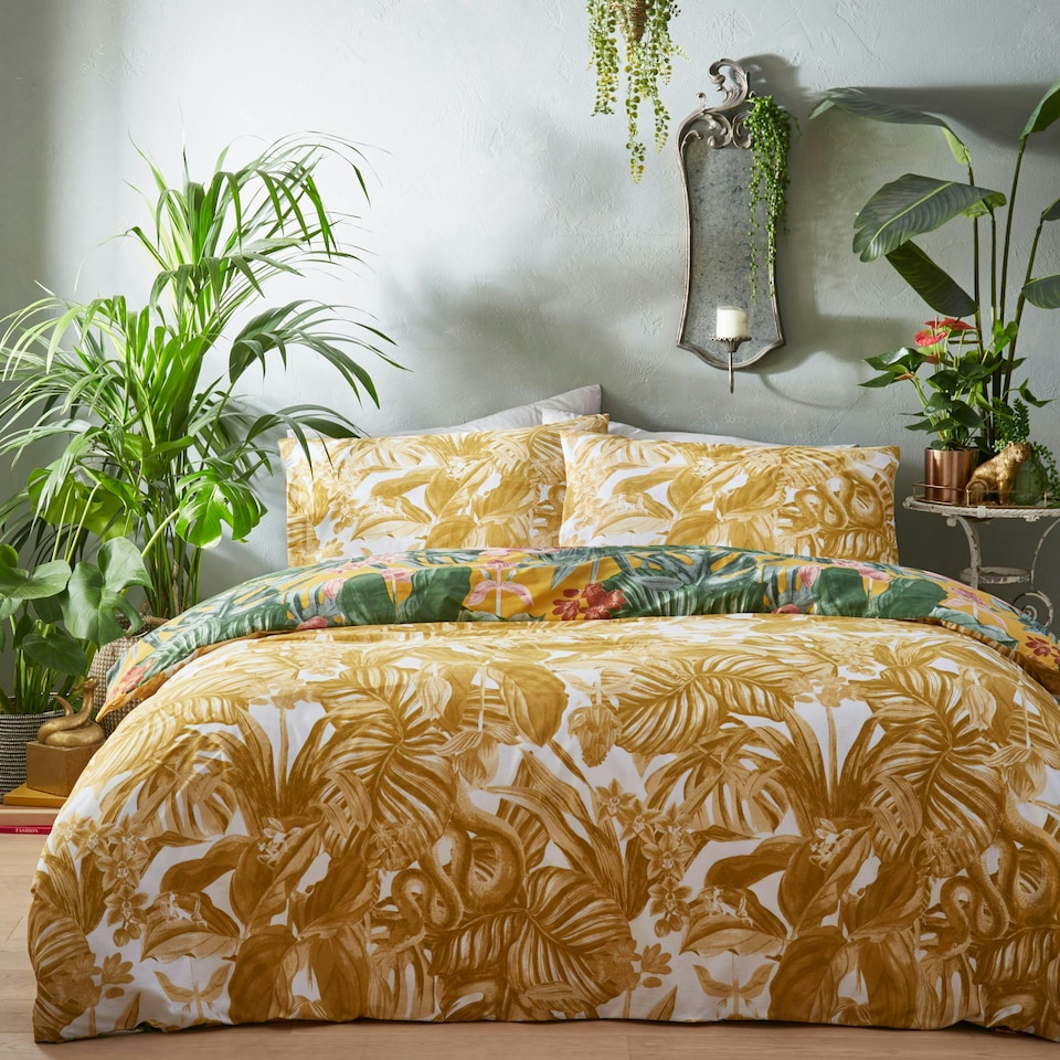image 1 of furn. Medinilla Tropical Super King Duvet Cover Set