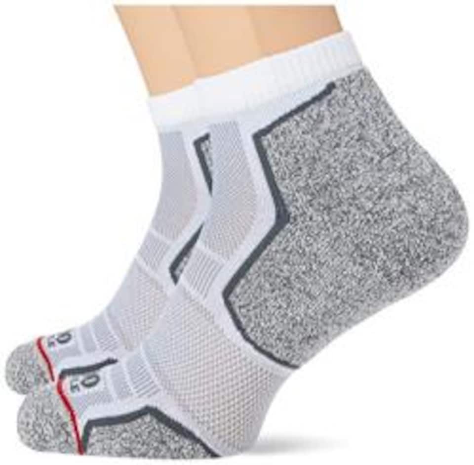 image 1 of 1000 Mile Run Anklet Socks Twin Pack Gym Training socks