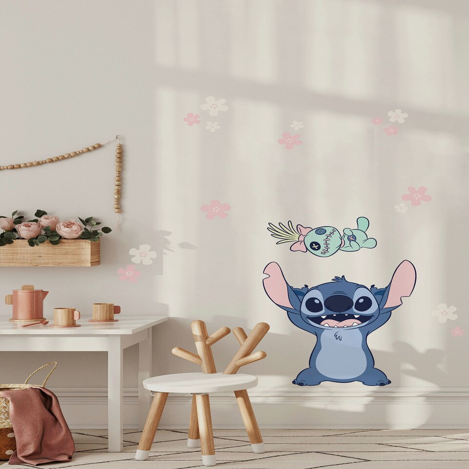 image 1 of Disney Minnie Mouse Beauty in Bloom Self-Adhesive Wall Stickers