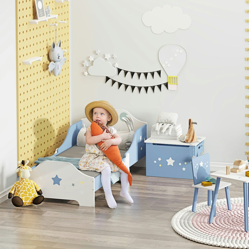 image 1 of HOMCOM Kids Star Balloon Single Bed Frame w/ Guardrails Slats Bedroom Furniture