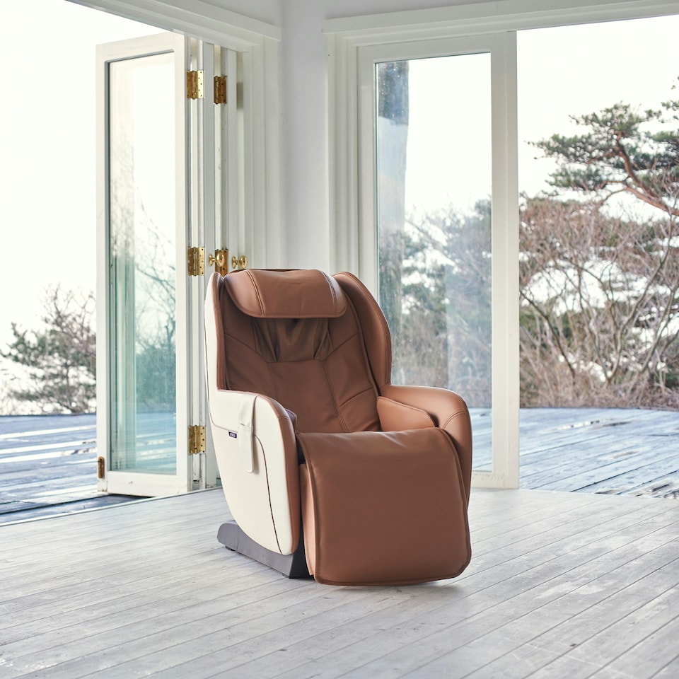 image 1 of Synca Circ Plus Compact Massage Chair