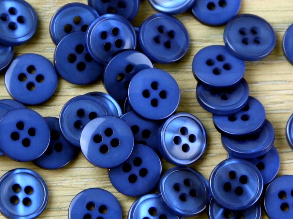 Trimits Mid Blue Round Shiny Buttons for Dressmaking - 13mm - per value pack of 50
