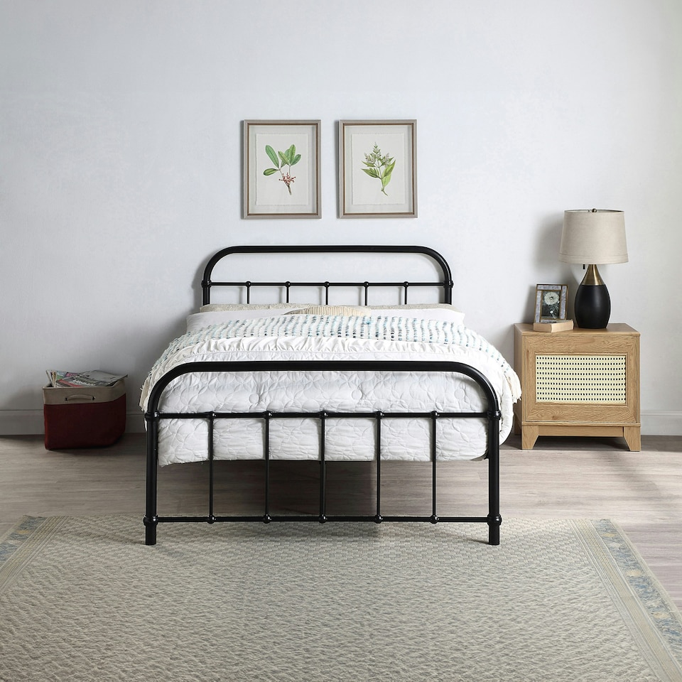 image 1 of Tewin Vintage Hospital Style Black Metal Bed Frame (King) | Black | Black | King