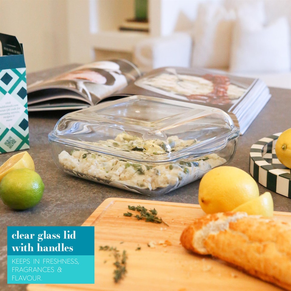 image 1 of Argon Tableware Square Glass Oven Dishes with Lid - 24cm x 21cm - Pack of 2 | Clear | Clear | 24cm x 21cm