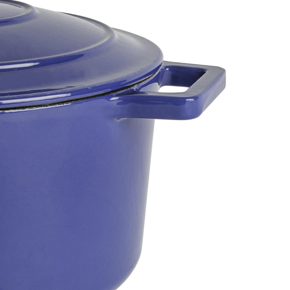 image 1 of Argon Tableware Cast Iron Casserole Dishes - Enameled Dutch Oven - Self-Basting Lid - Hob to Oven - 4.5 Litre - Midnight Blue - Pack of 2 | Blue | Midnight Blue