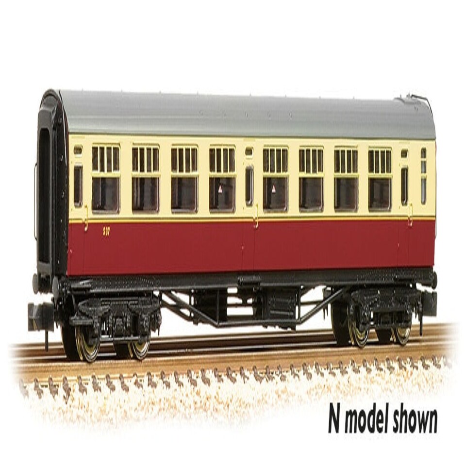 Bachmann Bulleid Corridor 3rd Class Coach BR Crimson/Cream