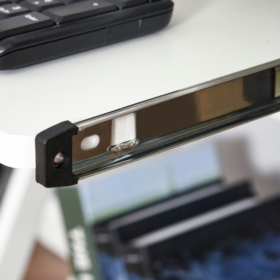 image 1 of HOMCOM Movable Computer Desk with 4 Moving Wheels Sliding Keyboard Tray Home Office Workstation White