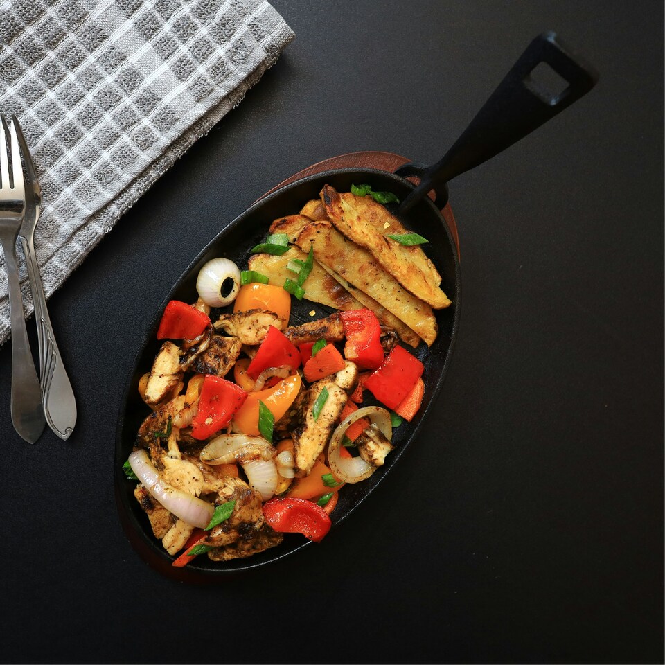 image 1 of Buckingham Pre-Seasoned Cast Sizzler Serving Dish with Wooden Base 28cm x 18cm