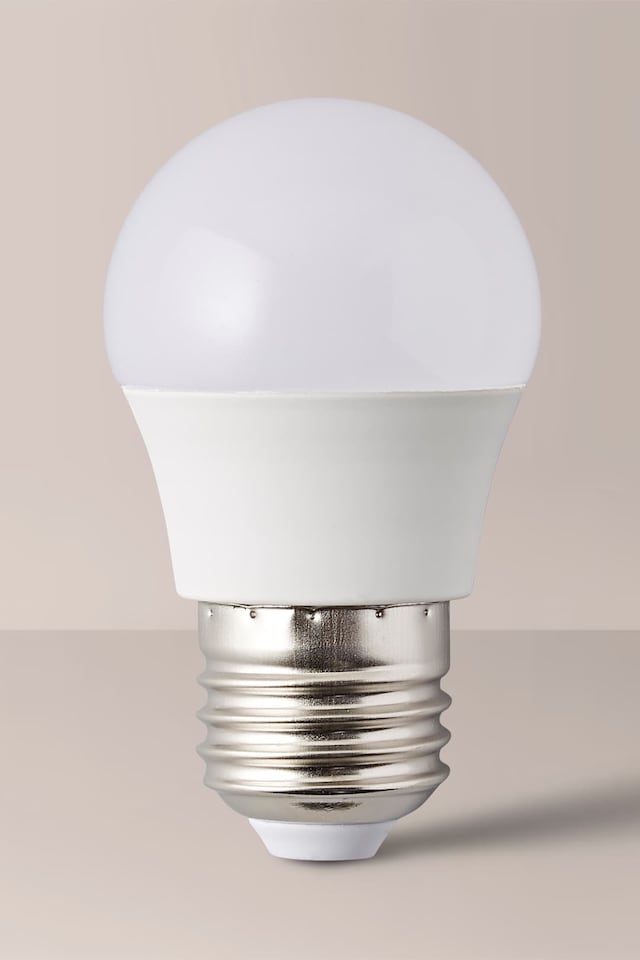 image 1 of ValueLights E27 Pack of 5 4W Globe Cool White LED Bulbs