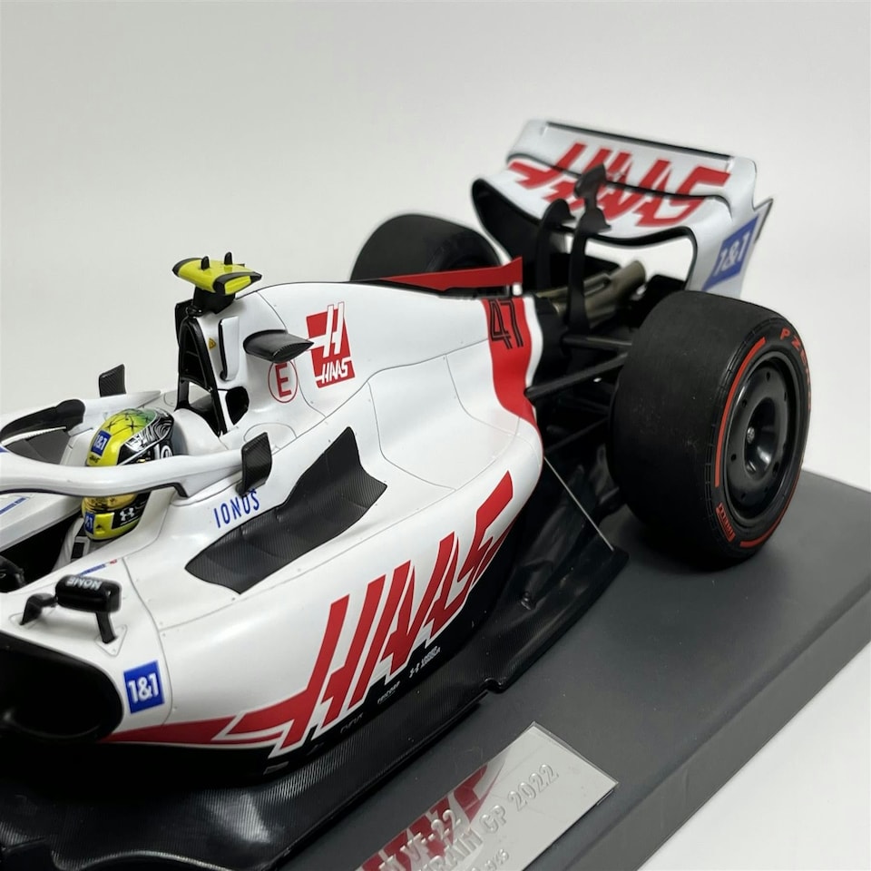 image 1 of Mick Schumacher Hass F1 Bahrain GP 2022 1:18 Scale Minichamps 117220147