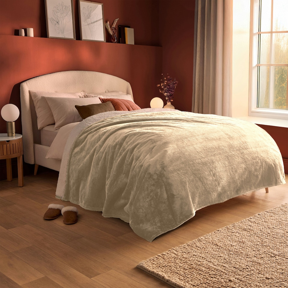image 1 of Silentnight Heat Genie Self Heating Giant Blanket Cream | Natural