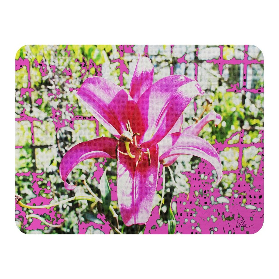image 1 of Pink flower (Blanket)