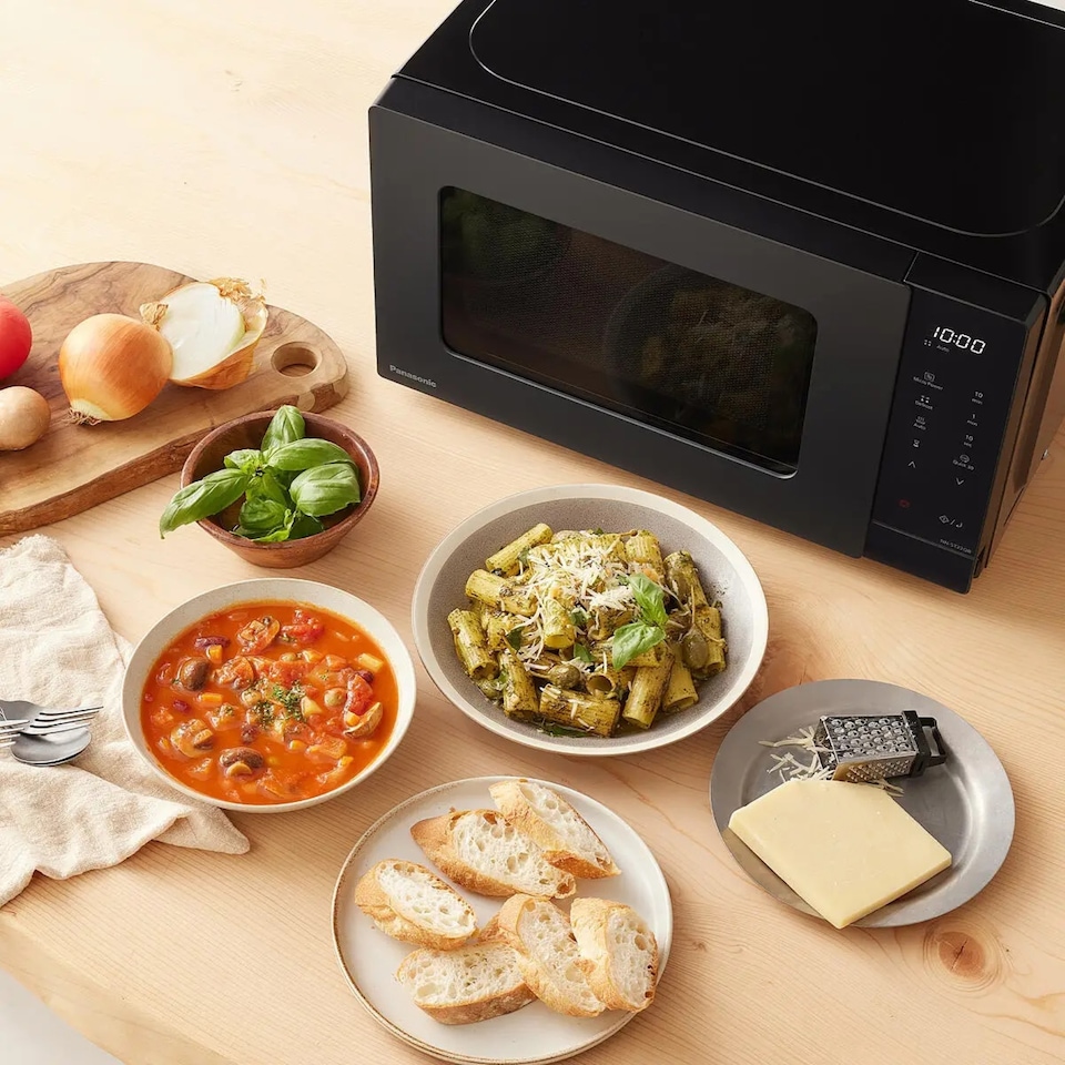 image 1 of Panasonic NN-ST22QBBPQ 20l Compact Microwave Oven - Black