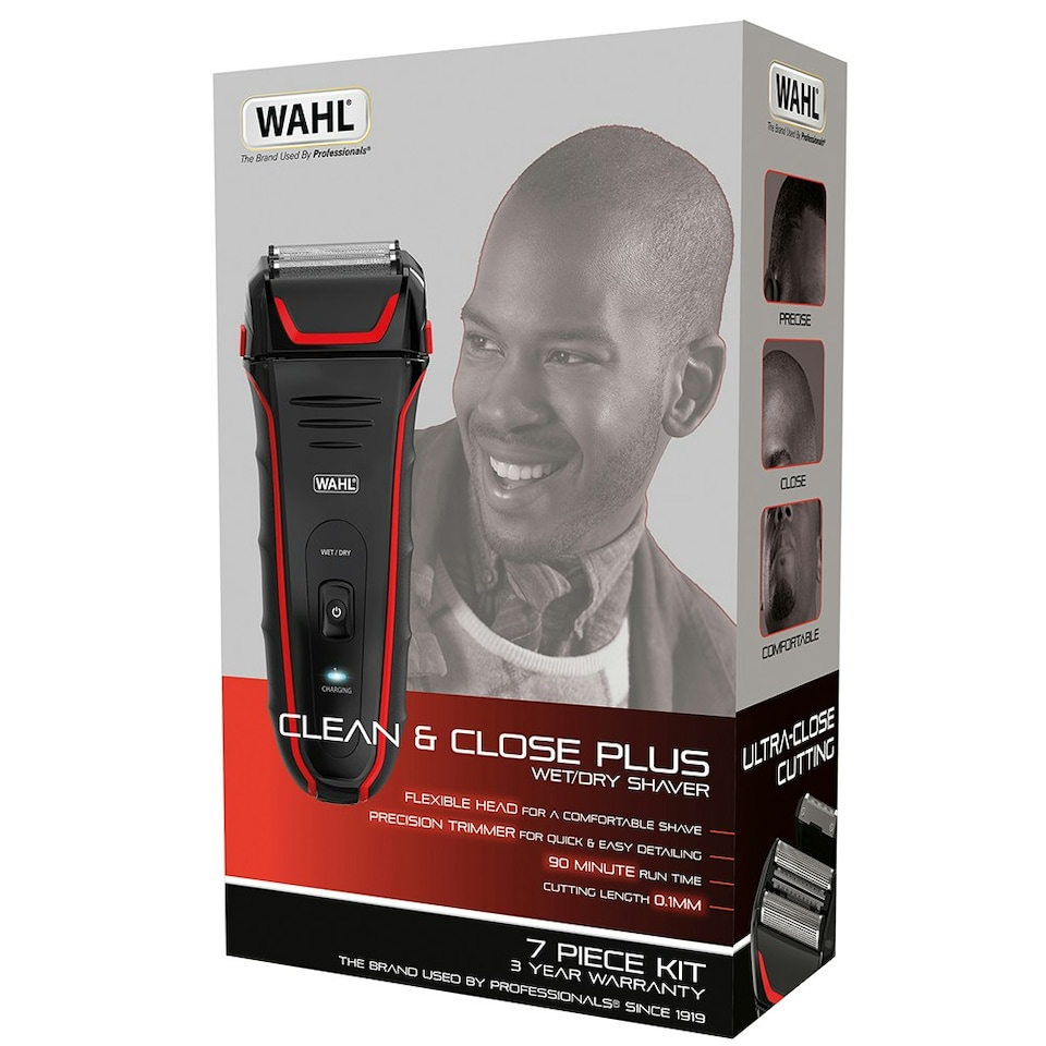 image 1 of Wahl 7064/017 Clean & Close Plus Wet/Dry Shaver