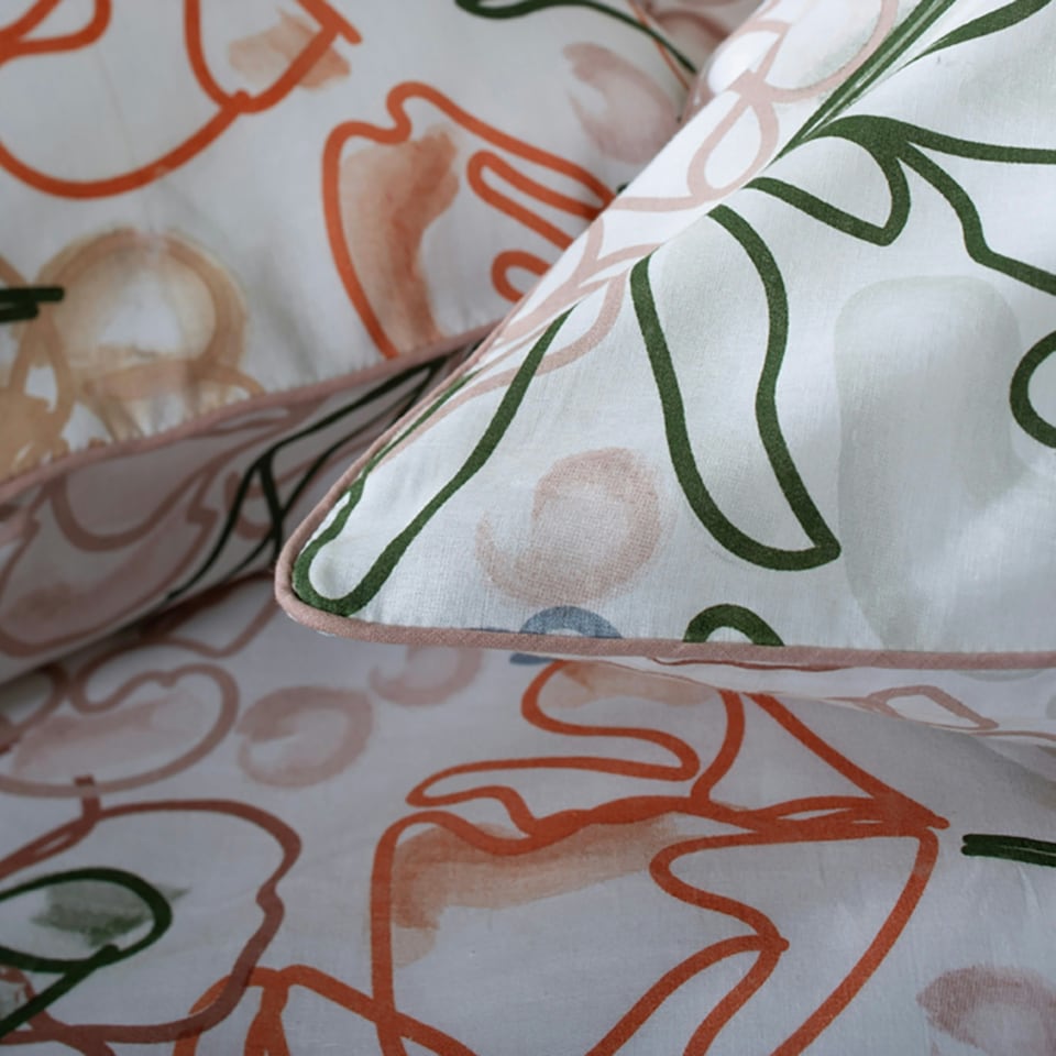 image 1 of Naive Floral Cotton Duvet Set – Stylish Bedlinen with Floral Design White | Multi | Double