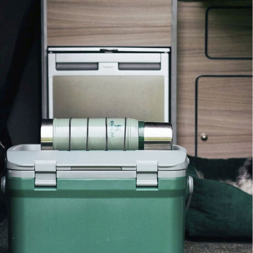 image 1 of Legendary Classic Bottle 0.75L | Blue | Blue | 750ml