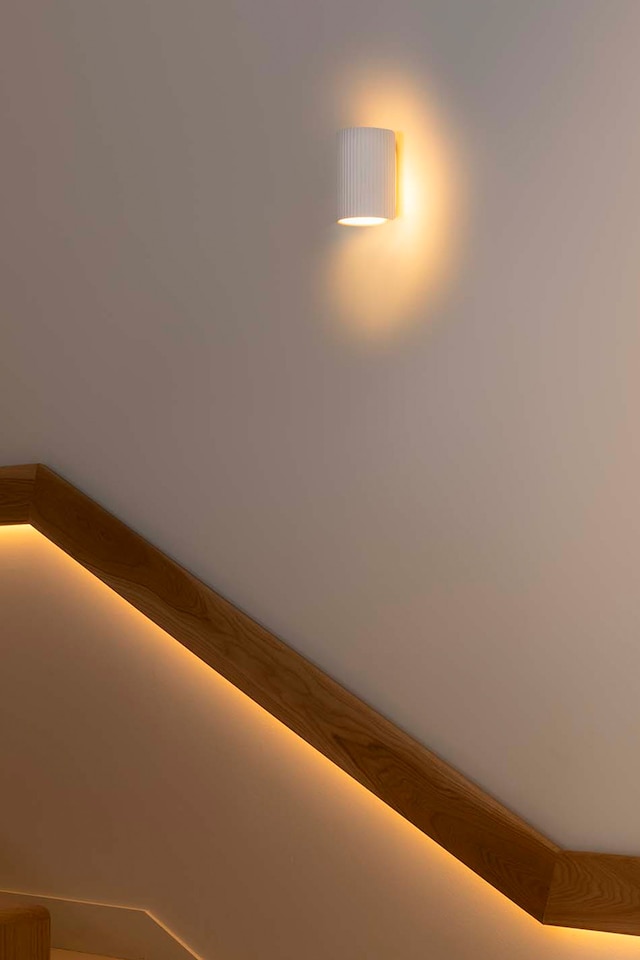 image 1 of Trama Plaster Wall Lamp White 1x E14