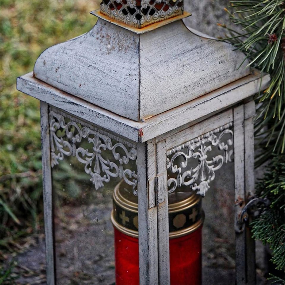 image 1 of GEEZY LED Grave Candles Set of 2 Red Flickering Battery Outdoor Decoration Light