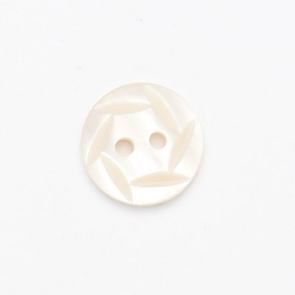 Minerva Cream Round Plastic Buttons for Dressmaking - 15mm - per value pack of 100