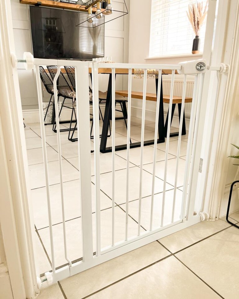 image 1 of Bettacare Easy Fit Gate, 75cm - 83cm, White, Pressure Fit Stair Gate, Baby Gate for Doors Hallways and Spaces