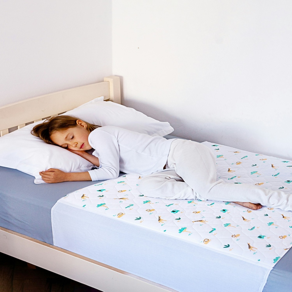 image 1 of Toddler Potty Training Bed Pad with Tucks - Soft Waterproof Bedwetting Pee Protector Mat for Kids - Multi-Layer Non-Slip Washable Absorbs Up to 2000ml 90 x 85cm White | Explorer | Single