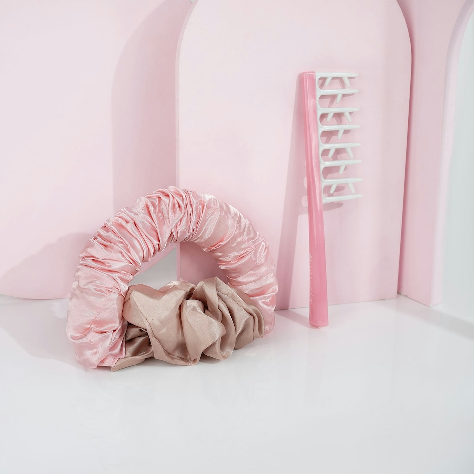 image 1 of Brushworks Heatless Hair Curling Set