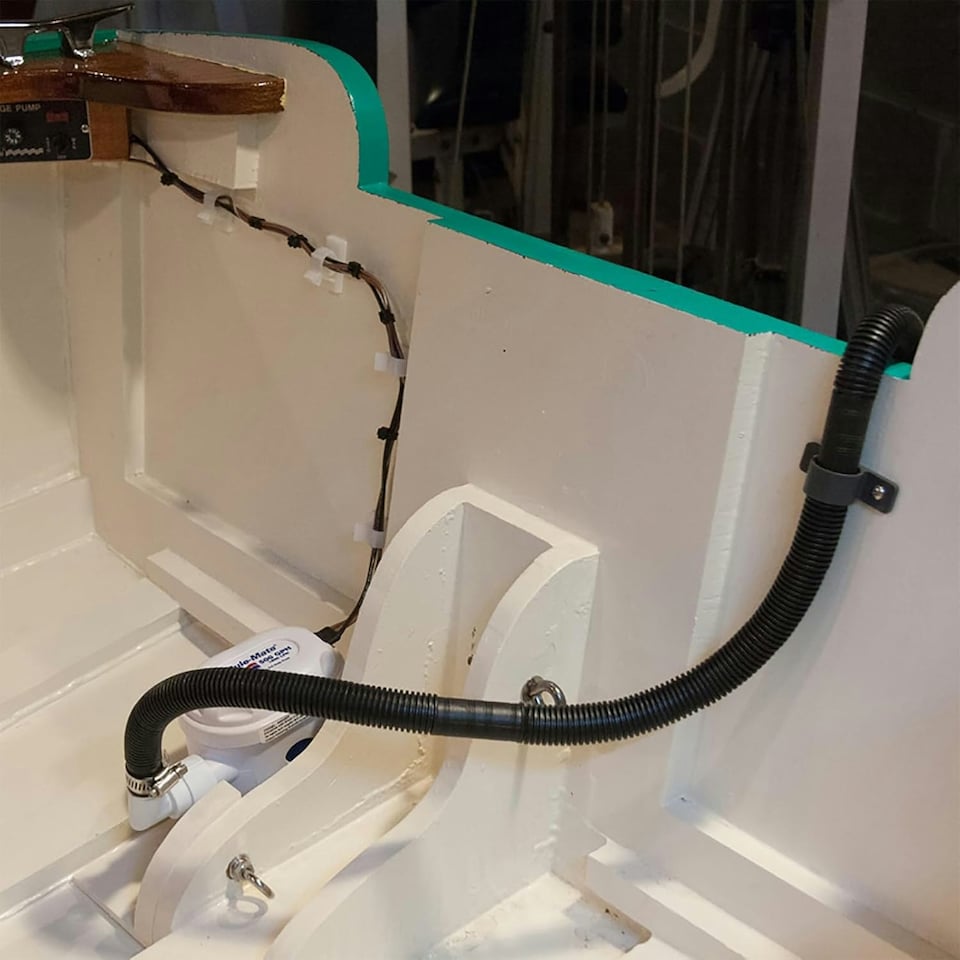 image 1 of SPARES2GO Corrugated Flexible Garden Fish Pond Marine Boat Hose Tube Pipe + 2 Clamp Clips (15m Length x 32mm Diameter) | Black